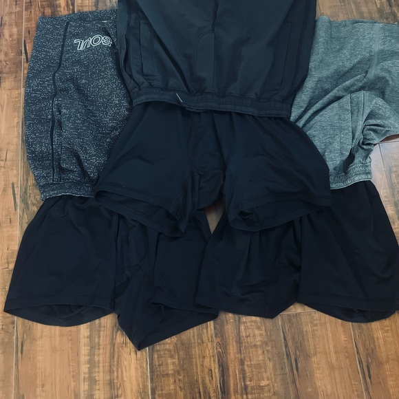 LULULEMON x Soulcycle Pace Breaker Men Shorts 9”